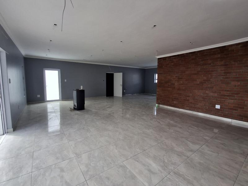 3 Bedroom Property for Sale in Golden Mile Western Cape